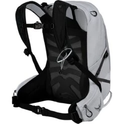 Tempest 9L Backpack - Women's