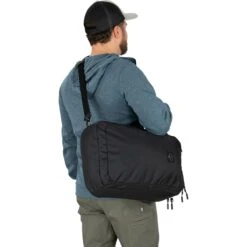 Aoede 22L Briefpack -Osprey BLA D7 8