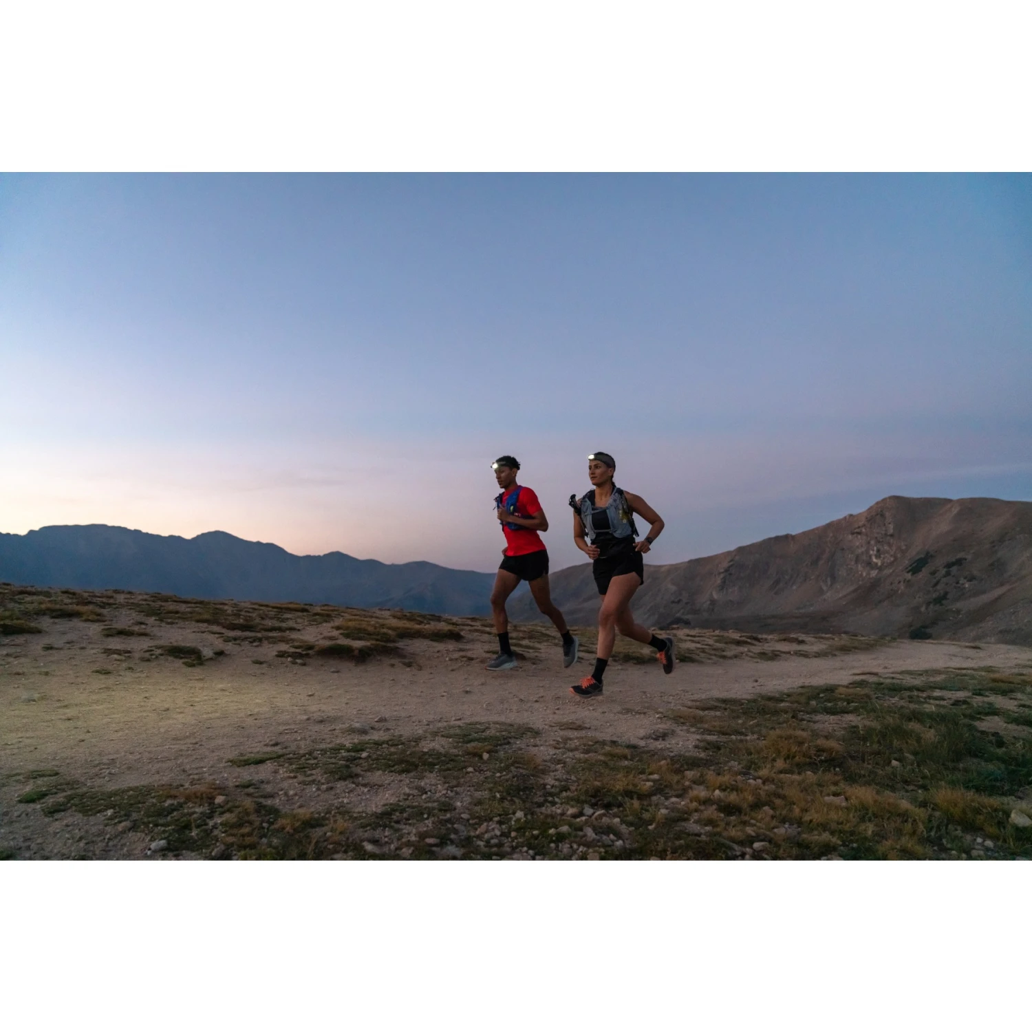 Osprey Duro LT Running Backpack - Dark Charcoal Grey 4 Osprey Duro LT Running Backpack - Dark Charcoal Grey - Image 4